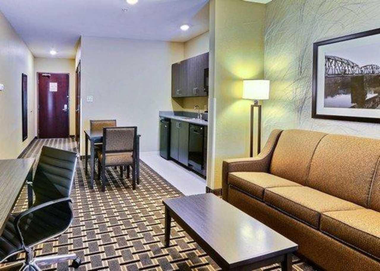 Comfort Suites Uniontown Bagian luar foto